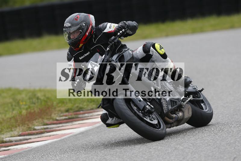 /Archiv-2024/13 22.04.2024 Plüss Moto Sport ADR/Freies Fahren/74